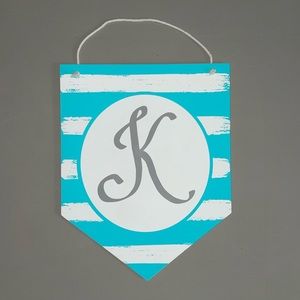 “K” sign